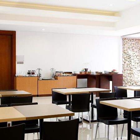 فندق أماريس موارا بونجو - جامبي Muara Bungo المظهر الخارجي الصورة